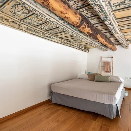 Apartment Metam In The Center By Wonderful Italy *